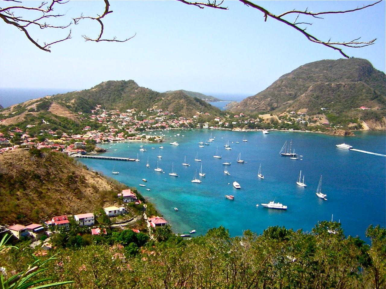 18 LES SAINTES