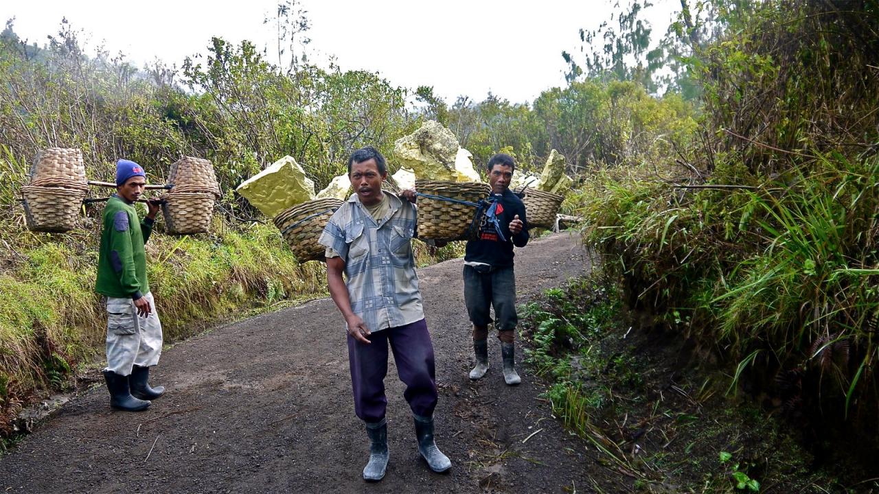 26 PORTEURS DE SOUFRE A JAVA