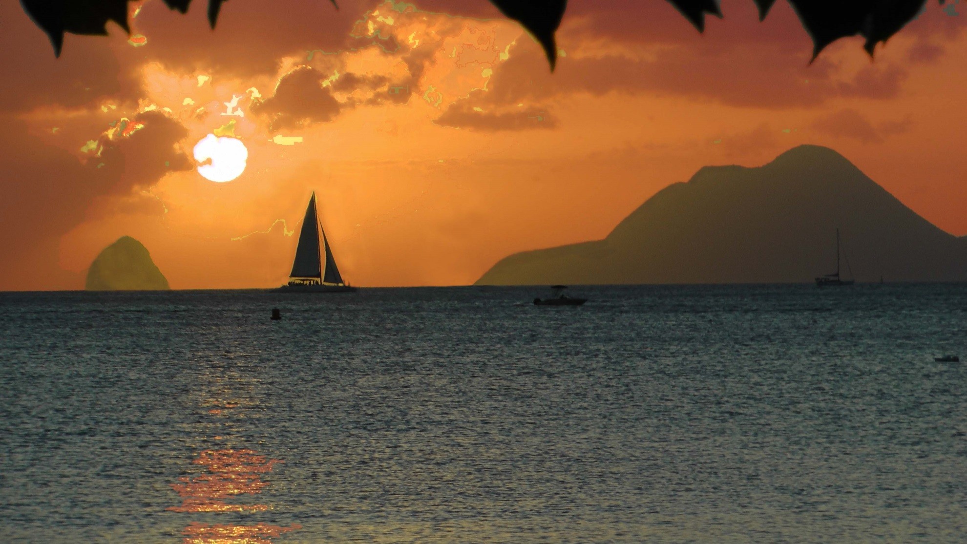 Coucher de soleil sur le diamant martinique 